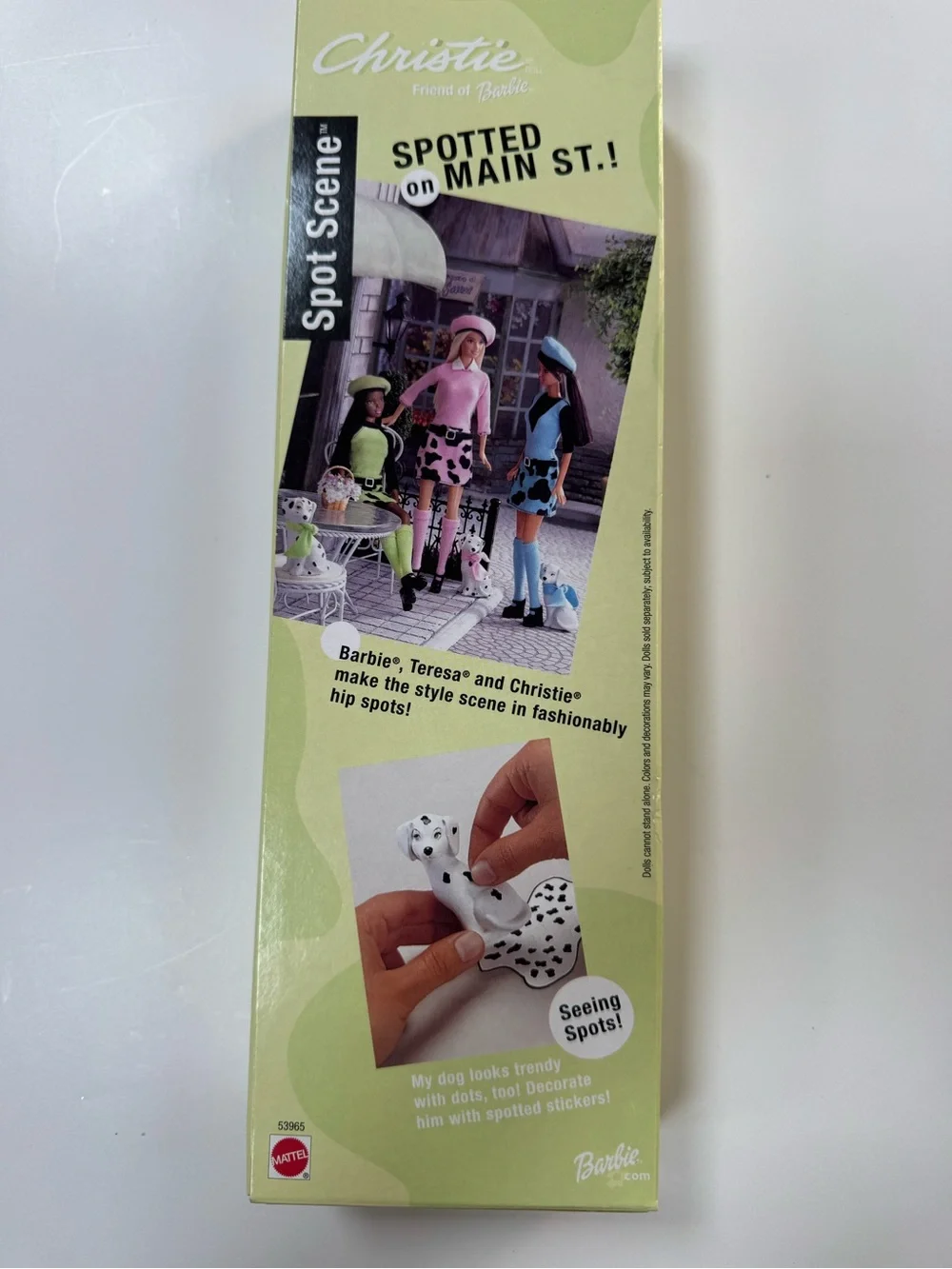 2001 NRFB Spot Scene Christie Barbie Doll